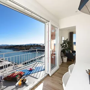 Penthouse Dolcevita Apartment Zadar